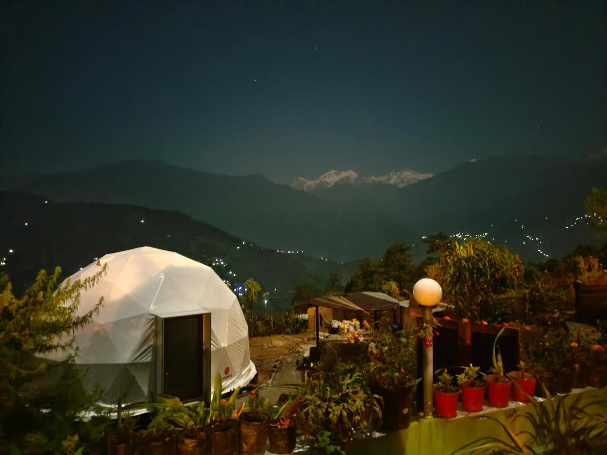 佩林 Wake In Himalayas旅舍 外观 照片